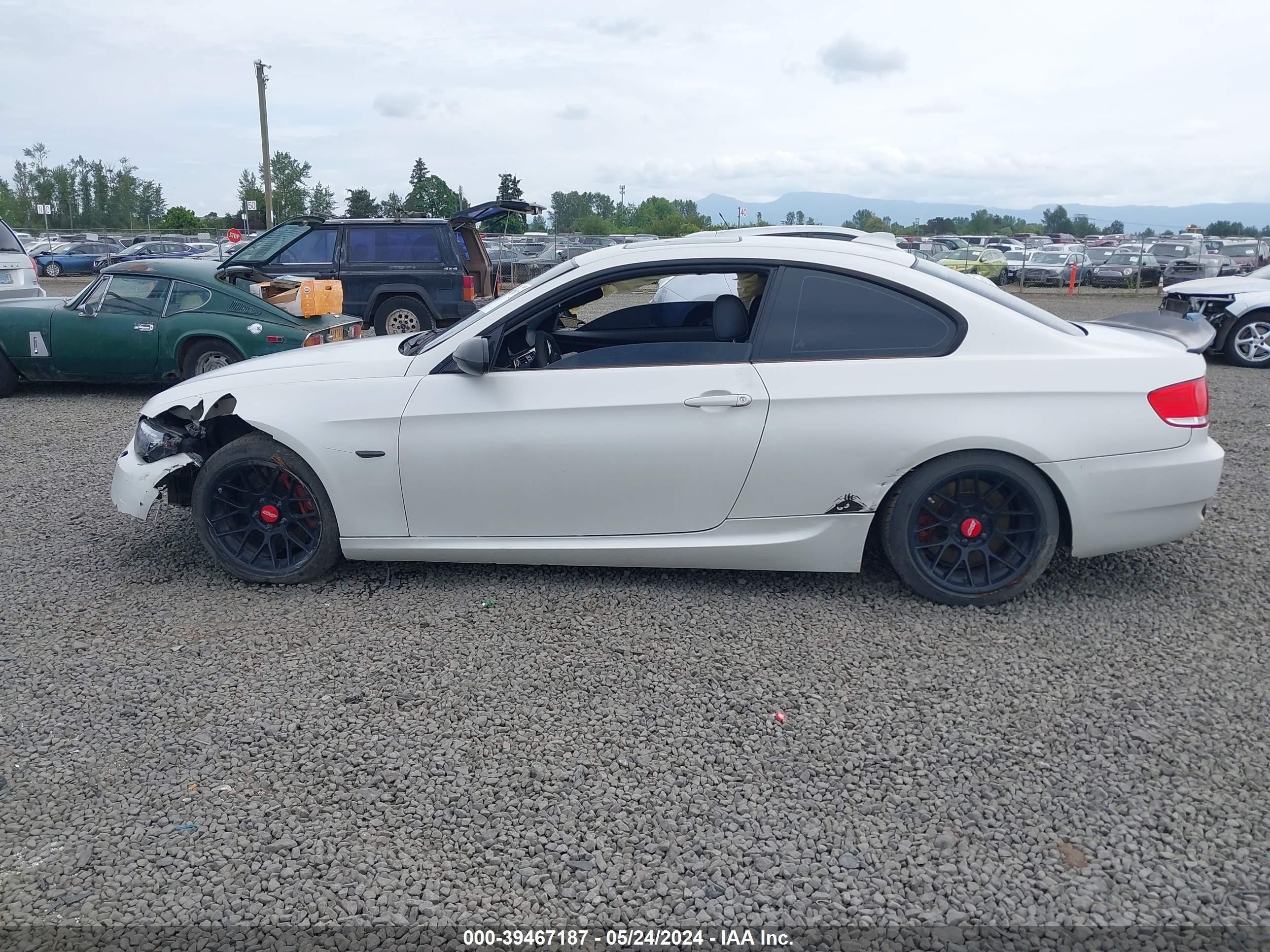 Photo 13 VIN: WBAWC73579E067807 - BMW 3ER 