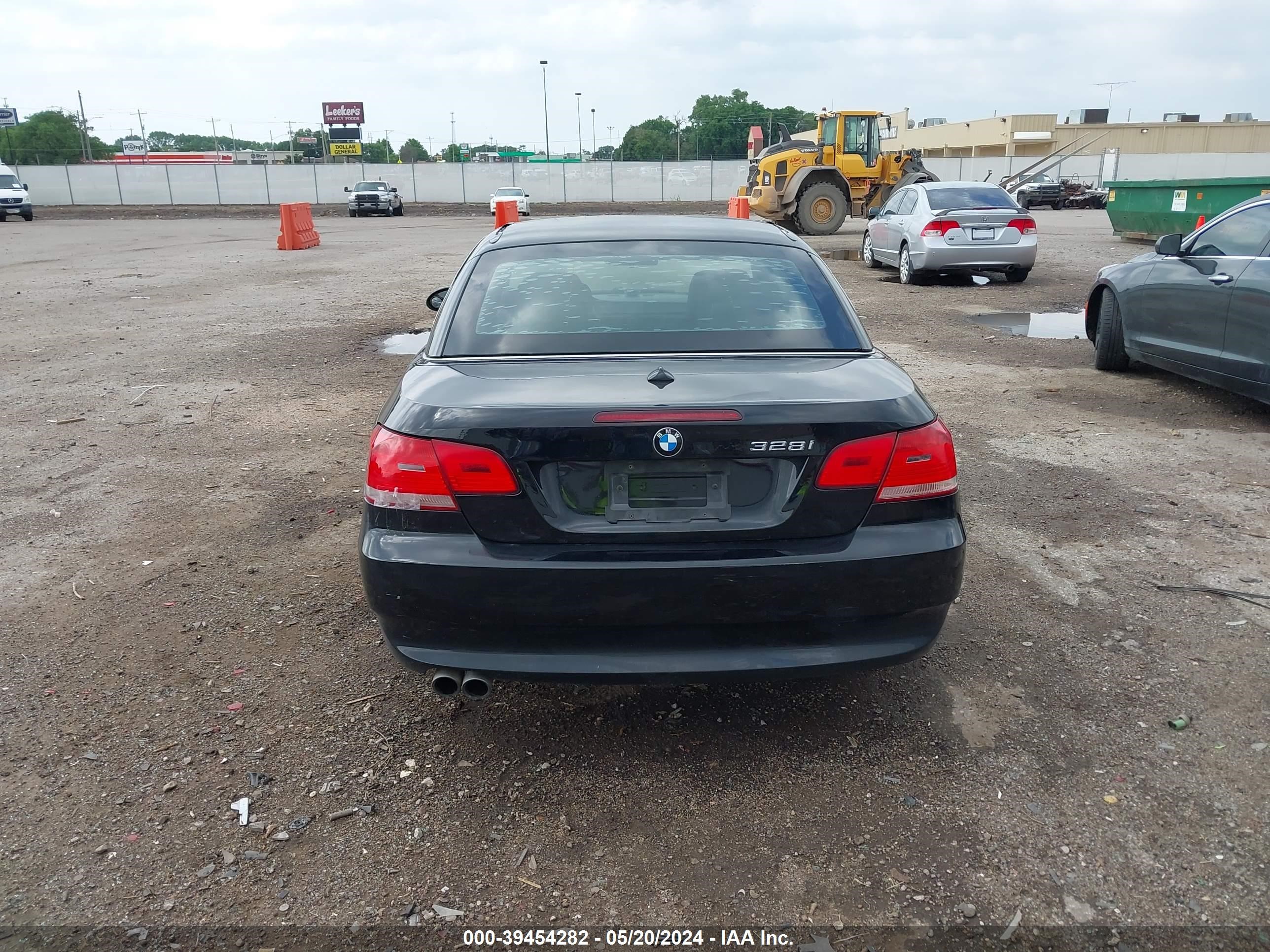 Photo 15 VIN: WBAWL13519PX25607 - BMW 3ER 