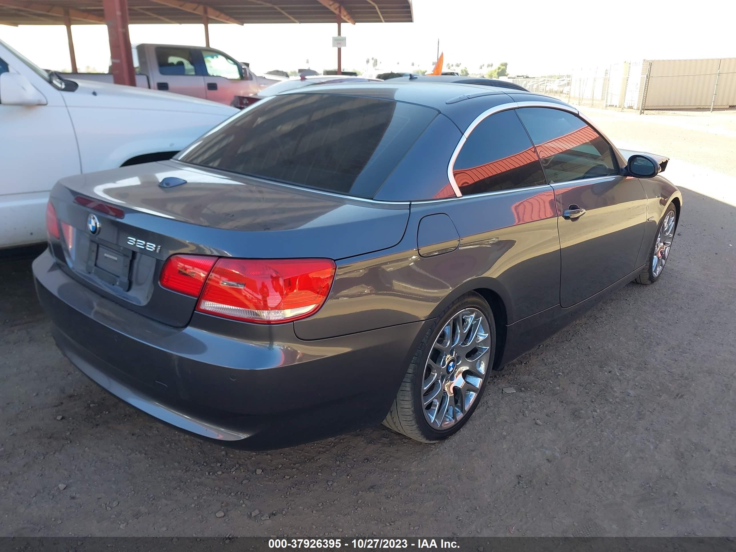 Photo 3 VIN: WBAWL135X8PX22137 - BMW 3ER 