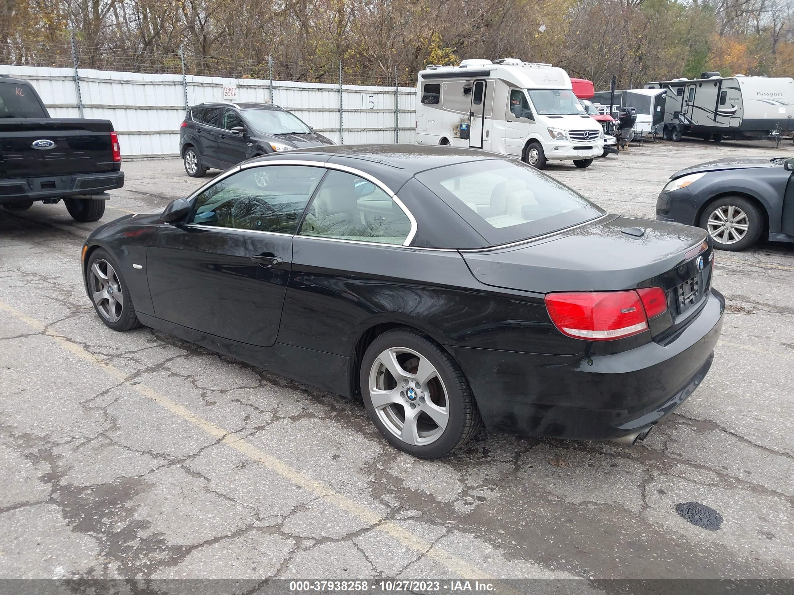 Photo 2 VIN: WBAWL135X9PX25413 - BMW 3ER 