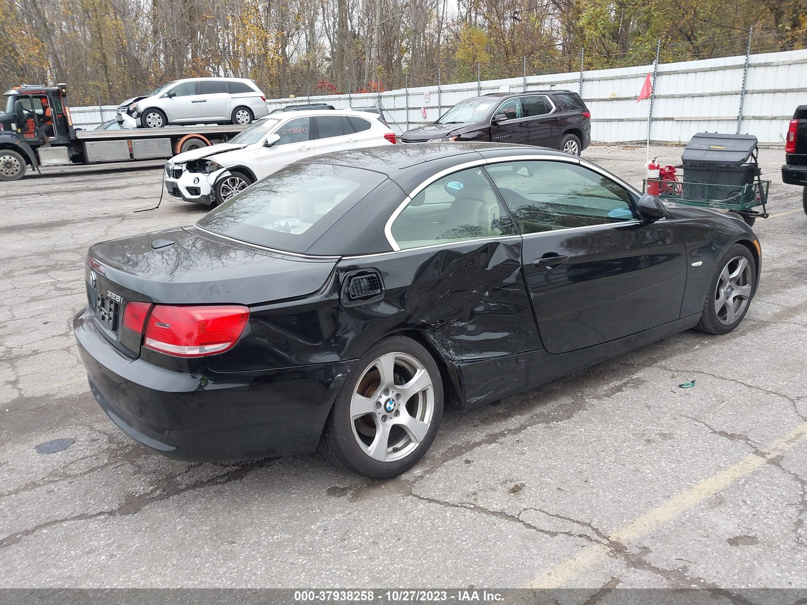 Photo 3 VIN: WBAWL135X9PX25413 - BMW 3ER 