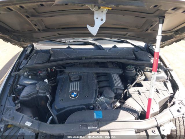 Photo 9 VIN: WBAWL1C50APX27613 - BMW 328I 