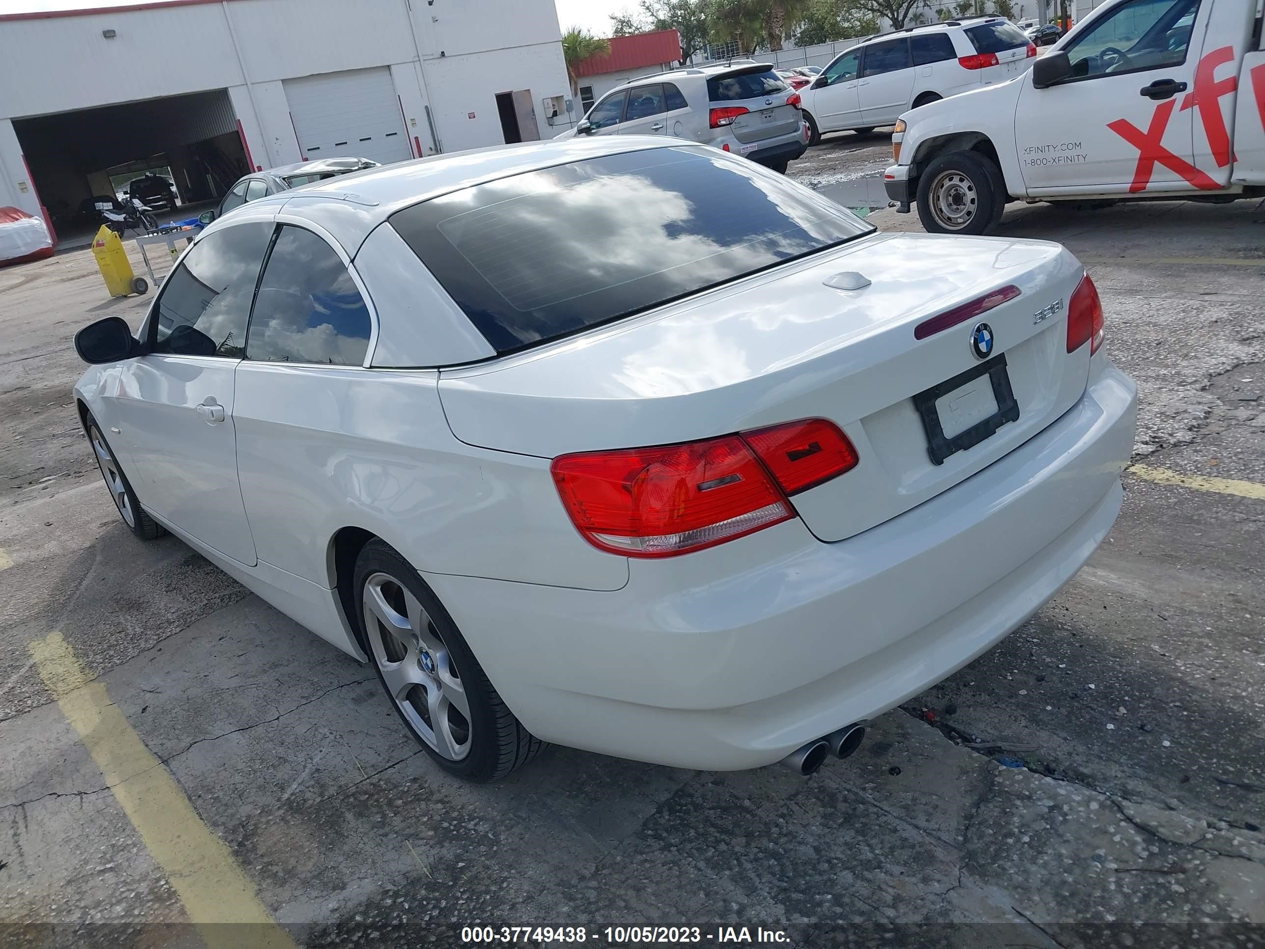 Photo 2 VIN: WBAWL1C55AP492707 - BMW 3ER 