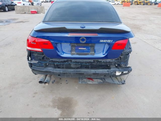 Photo 5 VIN: WBAWL1C55APX27798 - BMW 328I 