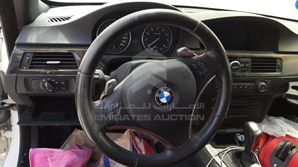 Photo 11 VIN: WBAWL71058P166863 - BMW 335 