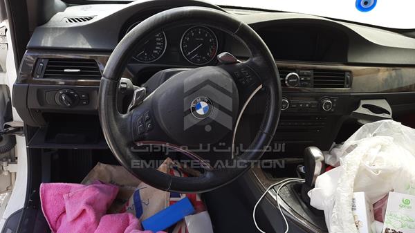 Photo 9 VIN: WBAWL71058P166863 - BMW 335 