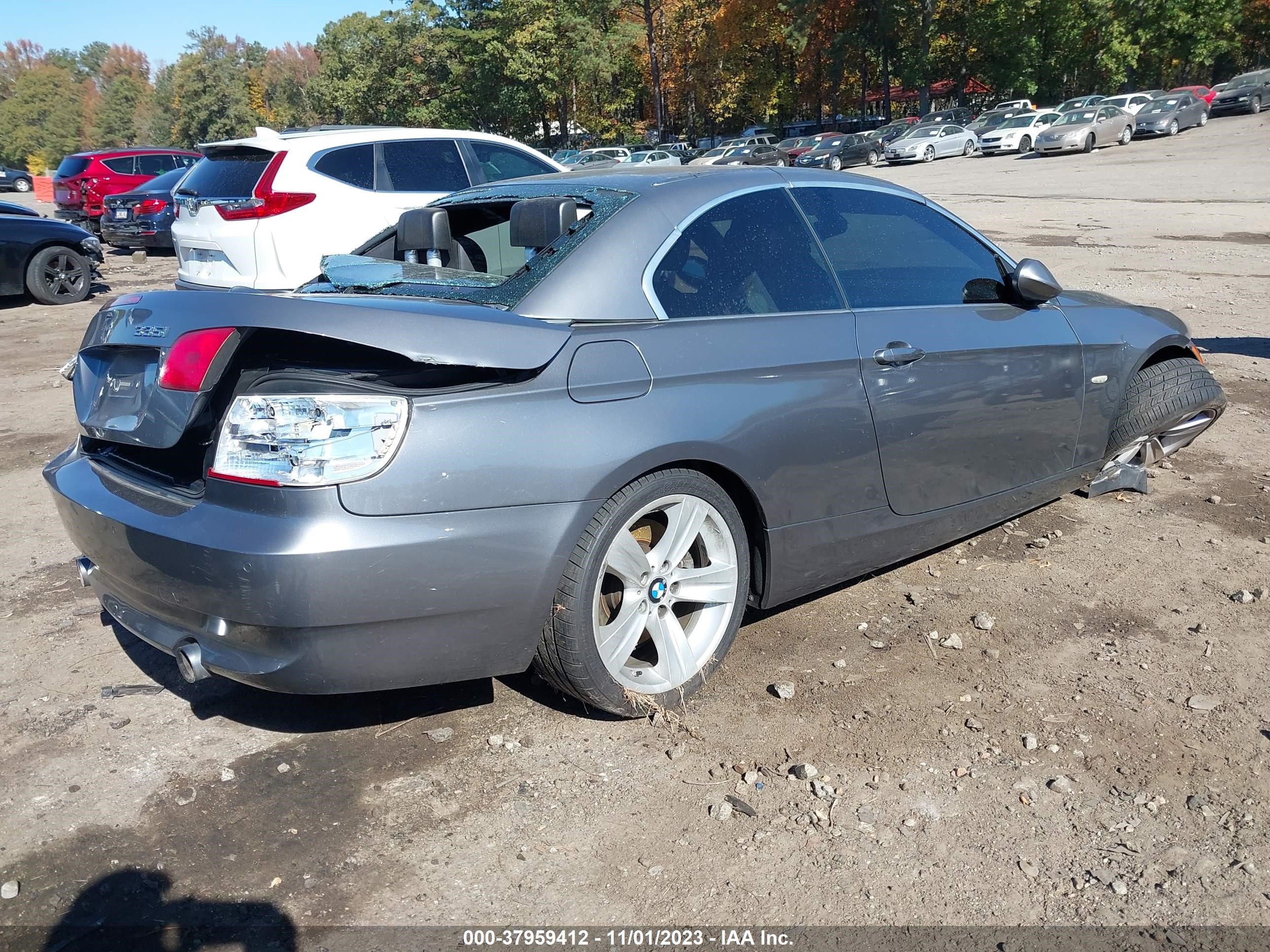 Photo 3 VIN: WBAWL73519P179894 - BMW 3ER 