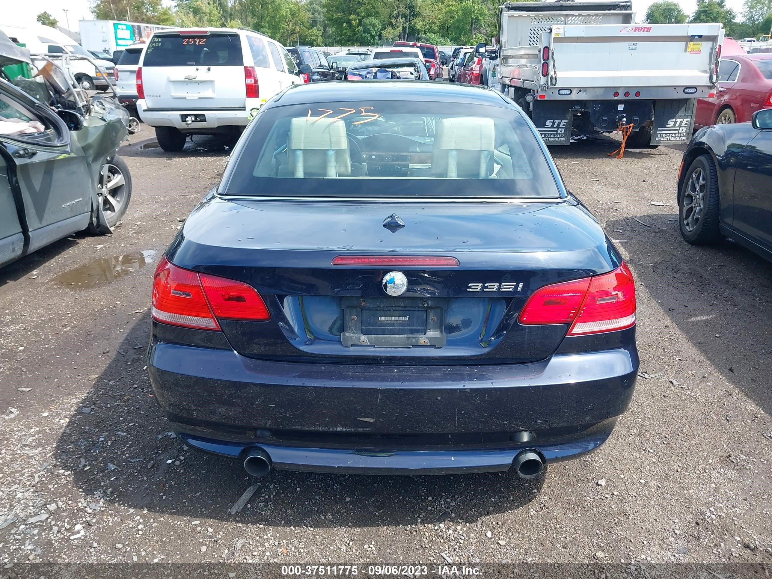 Photo 15 VIN: WBAWL73528PX54793 - BMW 3ER 