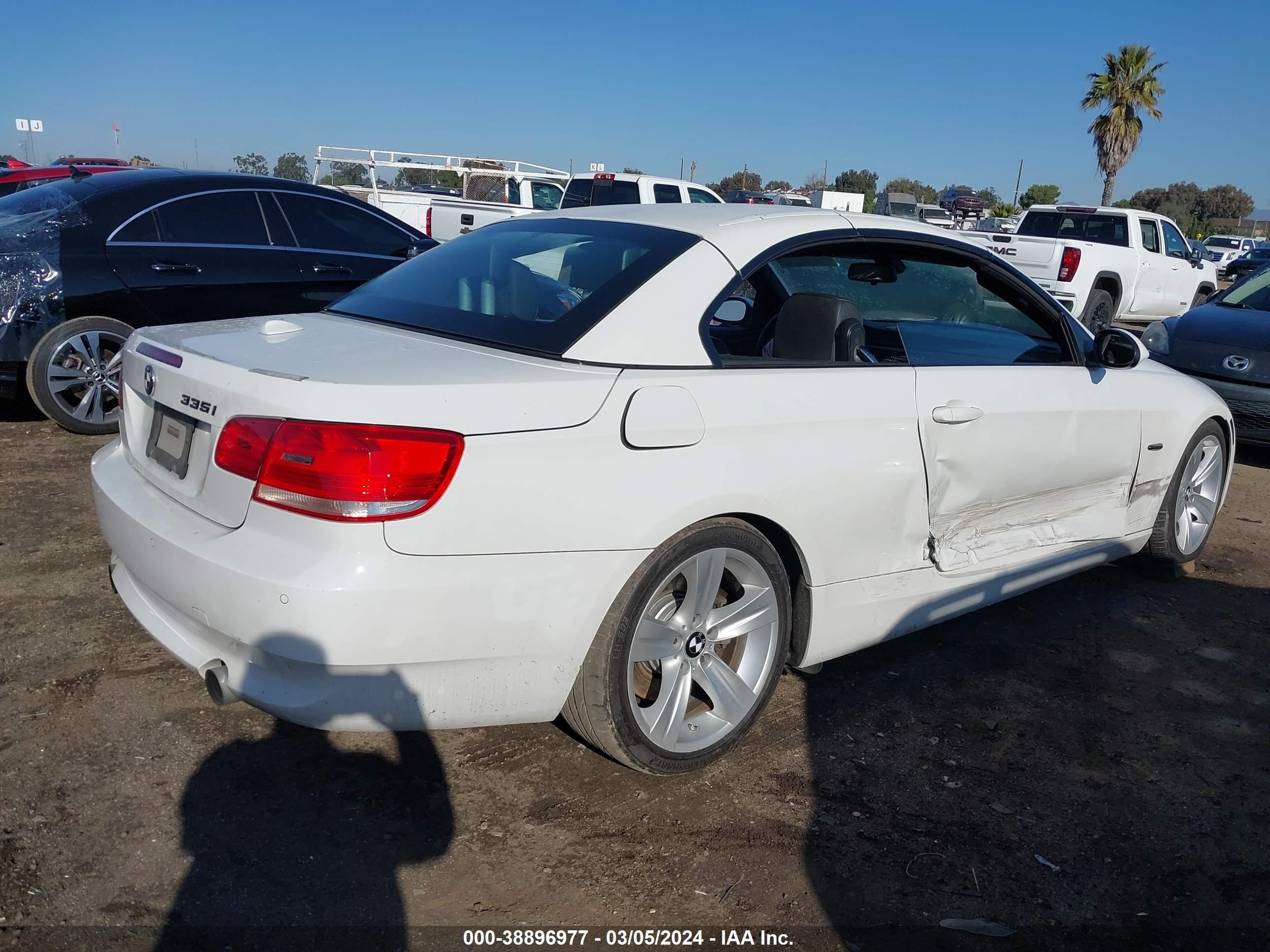 Photo 3 VIN: WBAWL73568PX53775 - BMW 3ER 