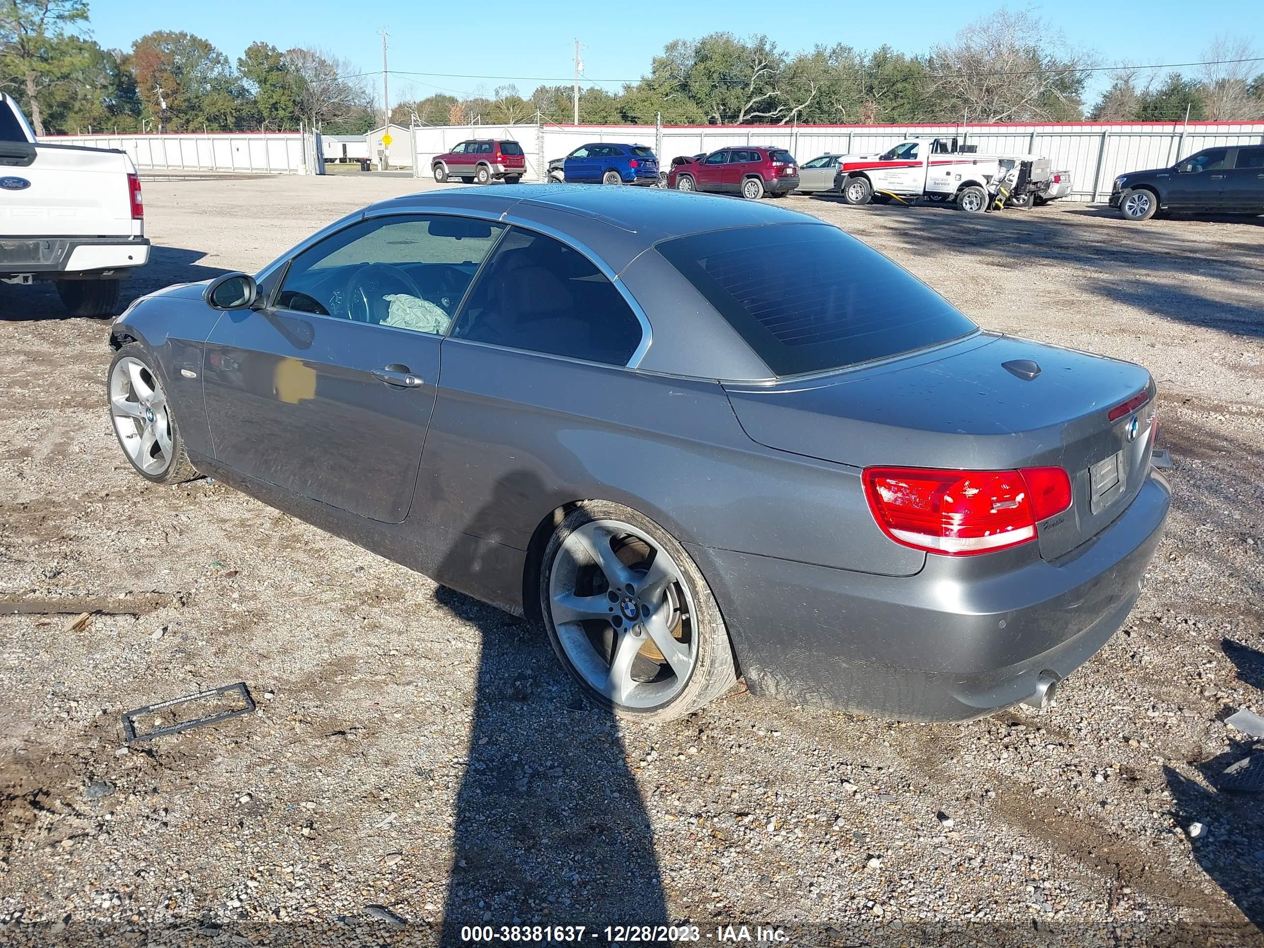 Photo 2 VIN: WBAWL73579P180225 - BMW 3ER 