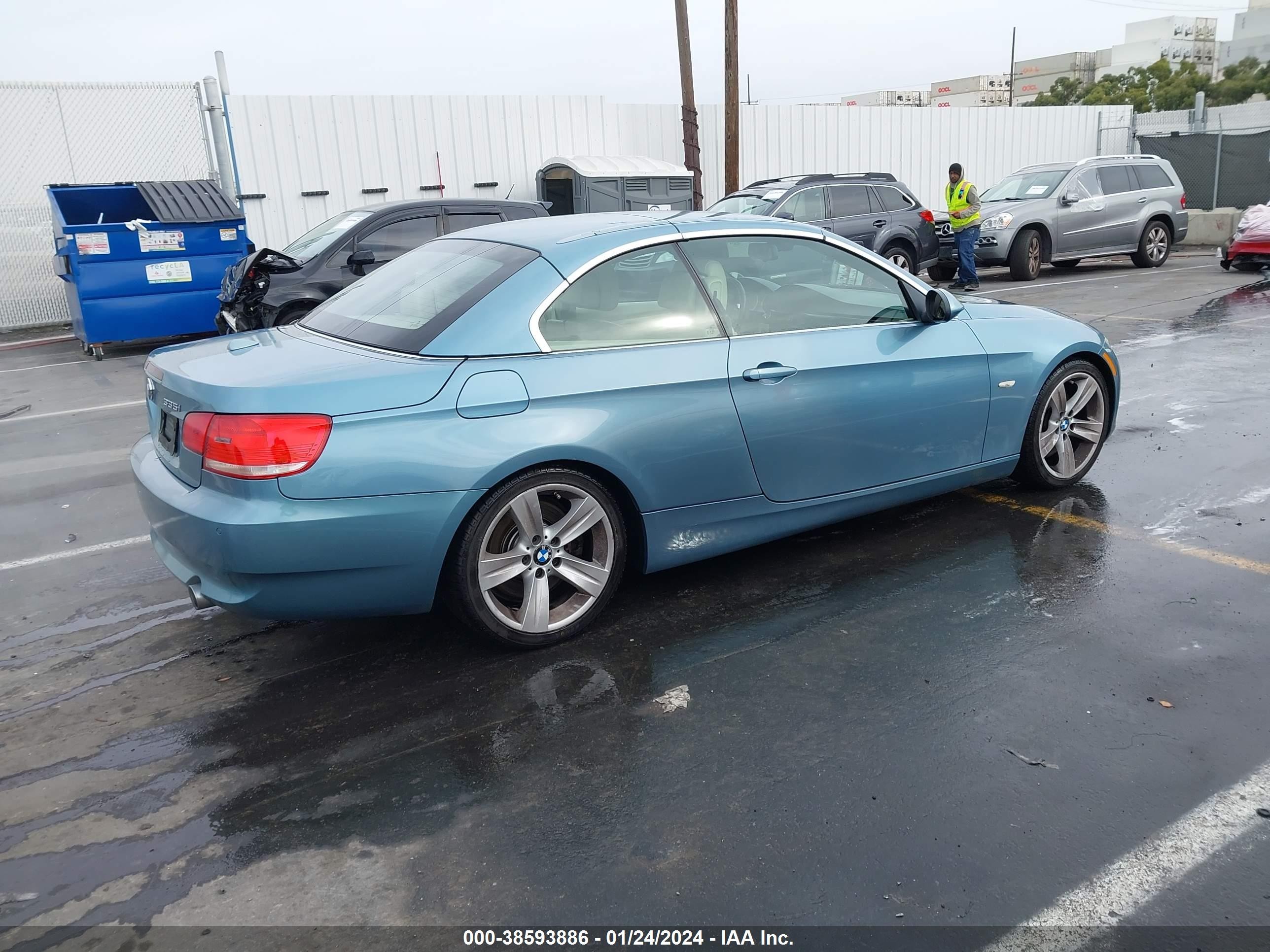 Photo 3 VIN: WBAWL735X9P180395 - BMW 3ER 