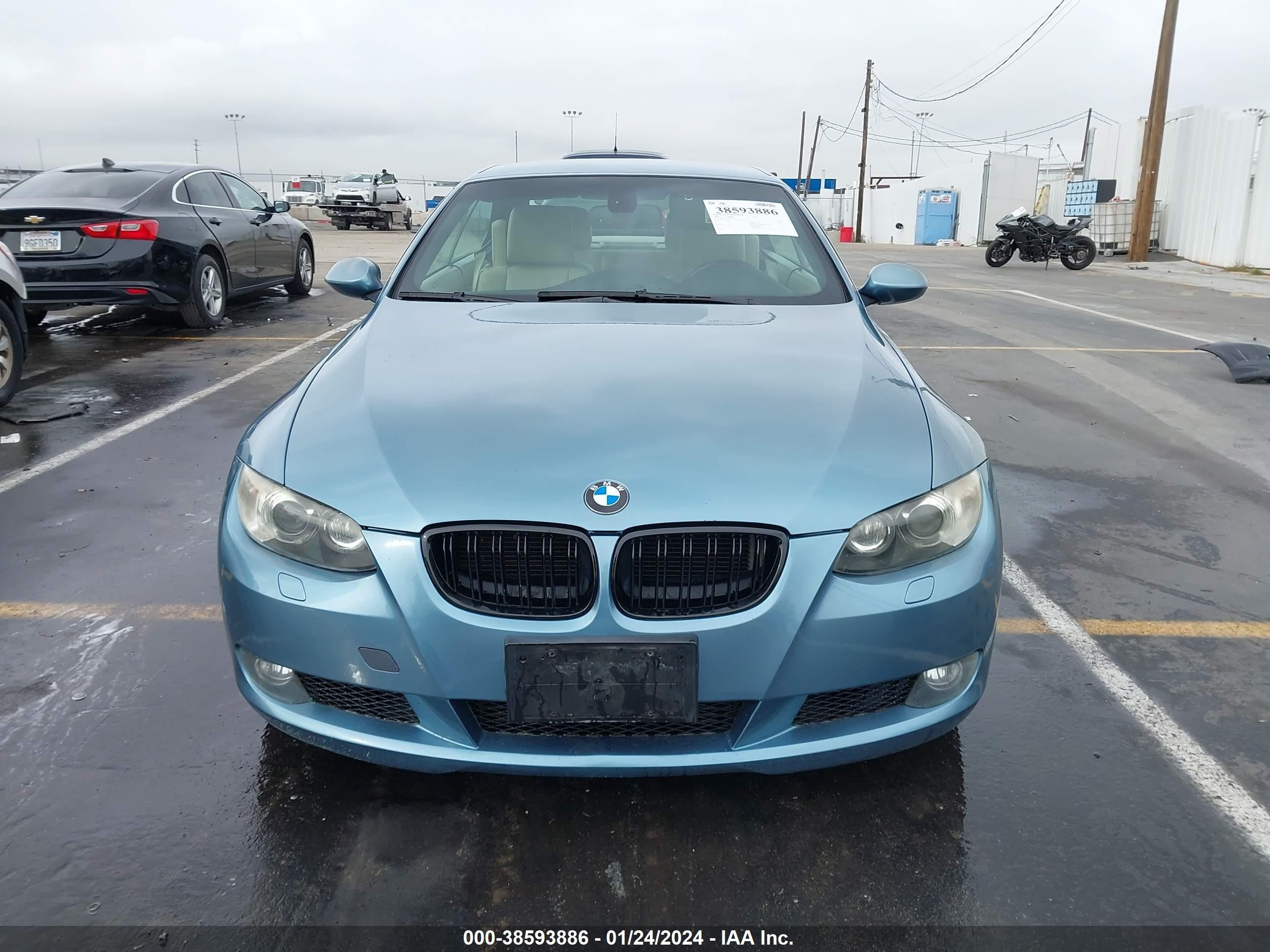 Photo 5 VIN: WBAWL735X9P180395 - BMW 3ER 