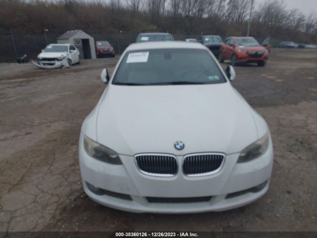 Photo 5 VIN: WBAWL7C57AP474177 - BMW 335 