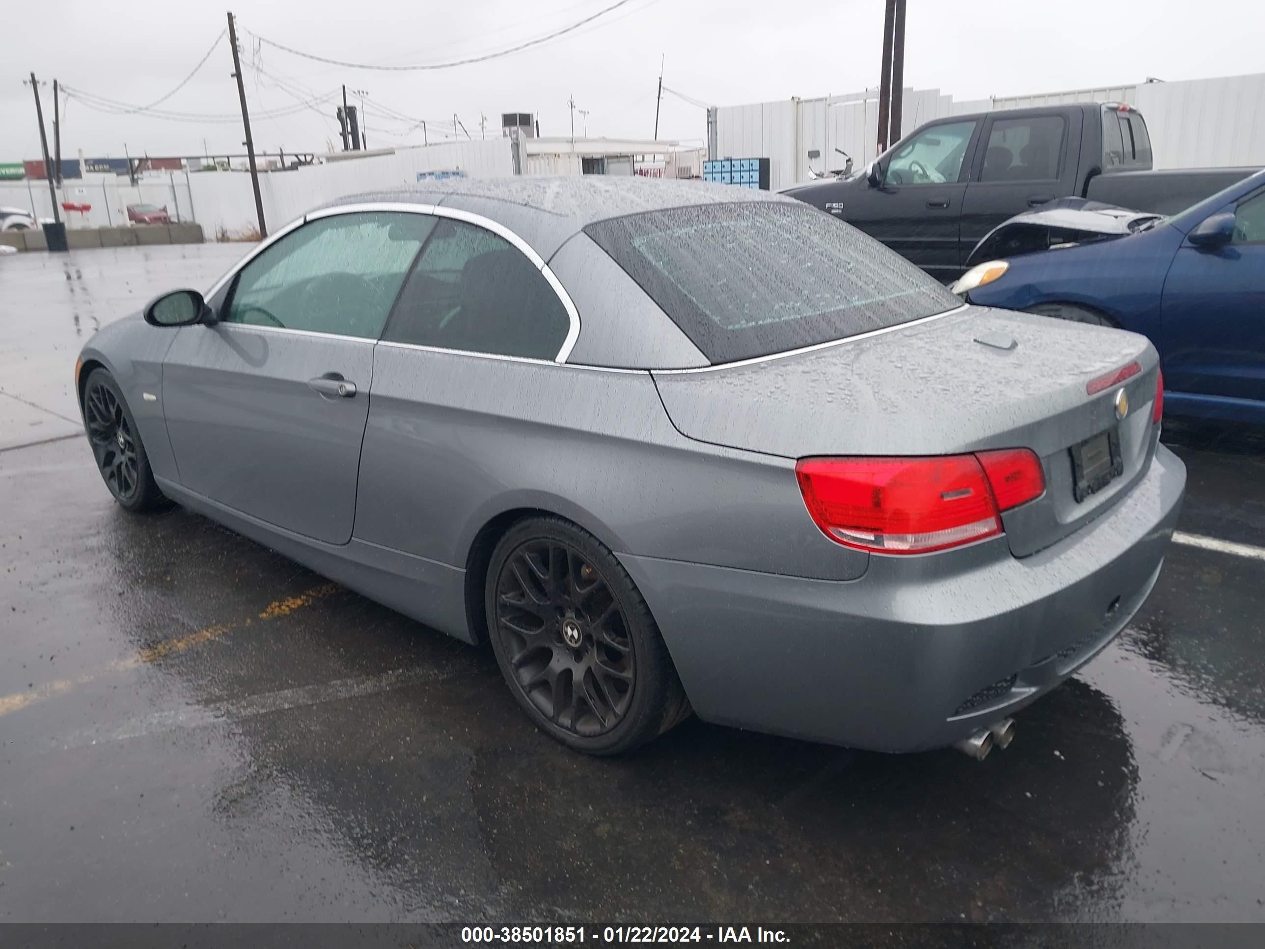 Photo 2 VIN: WBAWR33507PX79035 - BMW 3ER 