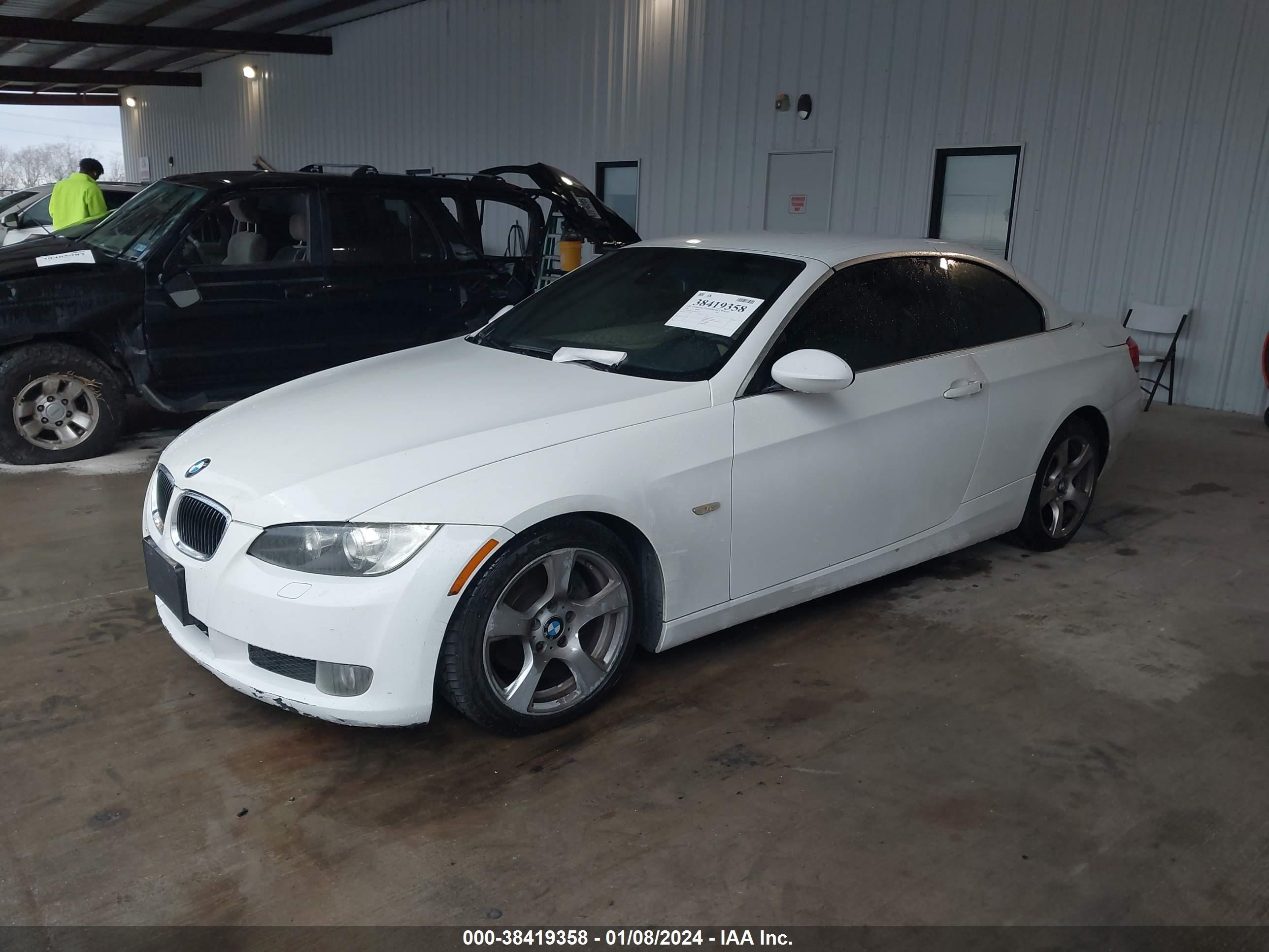 Photo 1 VIN: WBAWR33538P153674 - BMW 3ER 