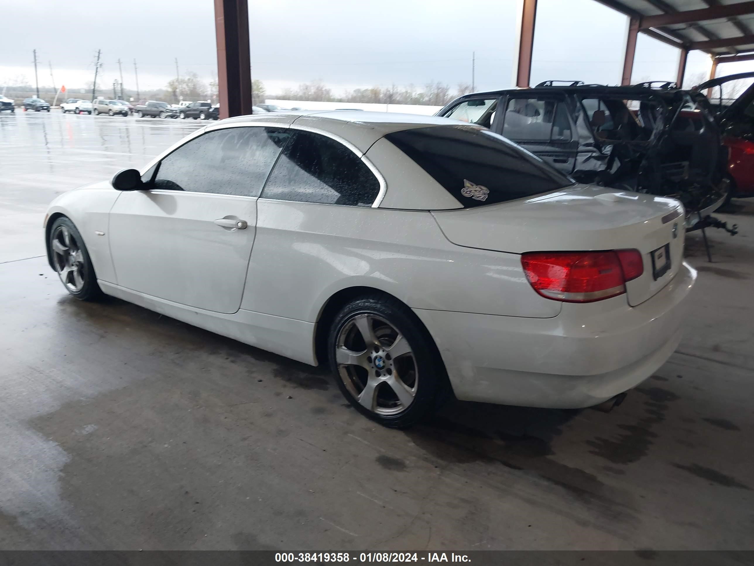 Photo 2 VIN: WBAWR33538P153674 - BMW 3ER 