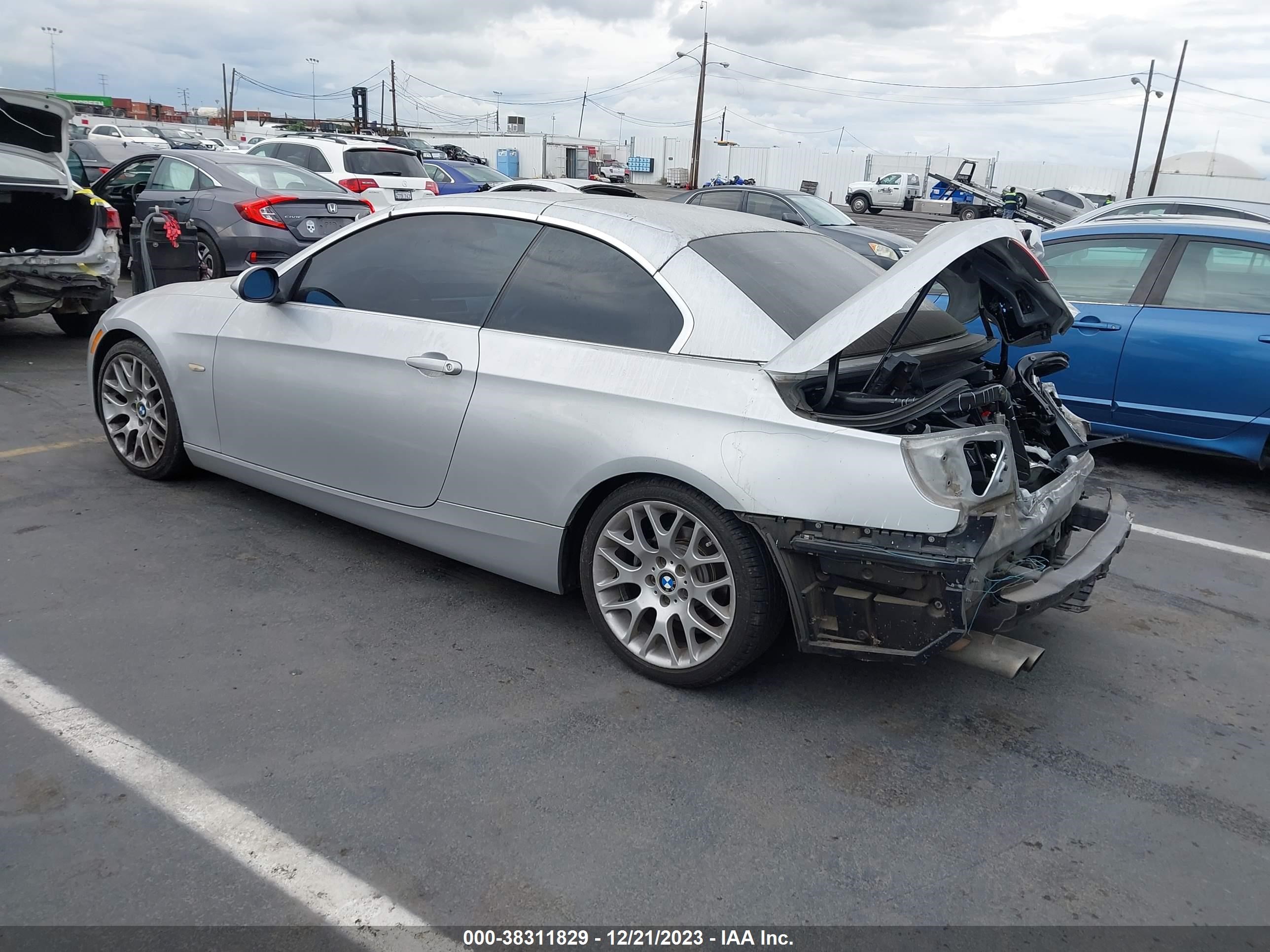 Photo 2 VIN: WBAWR33548PX75362 - BMW 3ER 