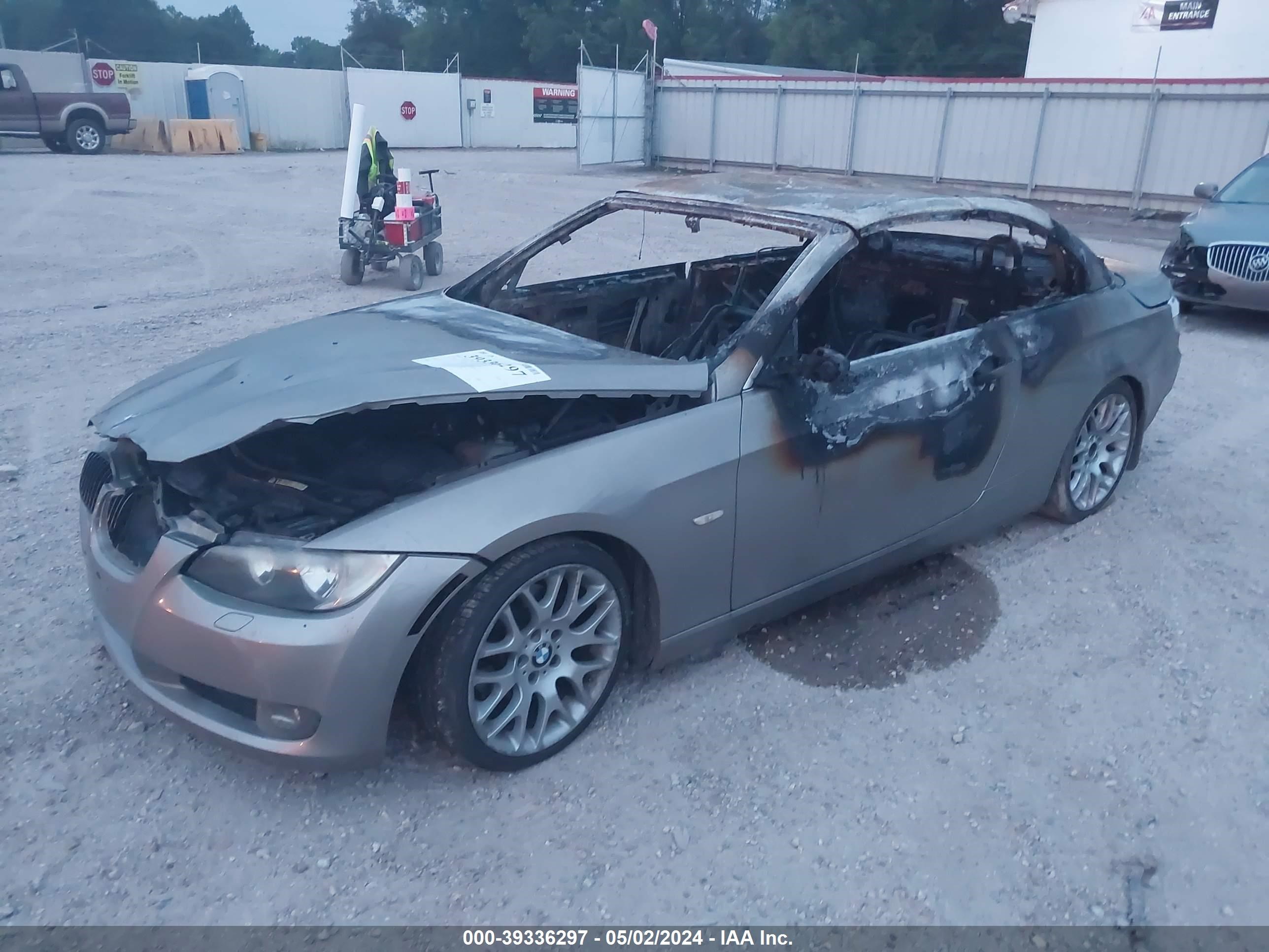 Photo 1 VIN: WBAWR33558P153451 - BMW 3ER 