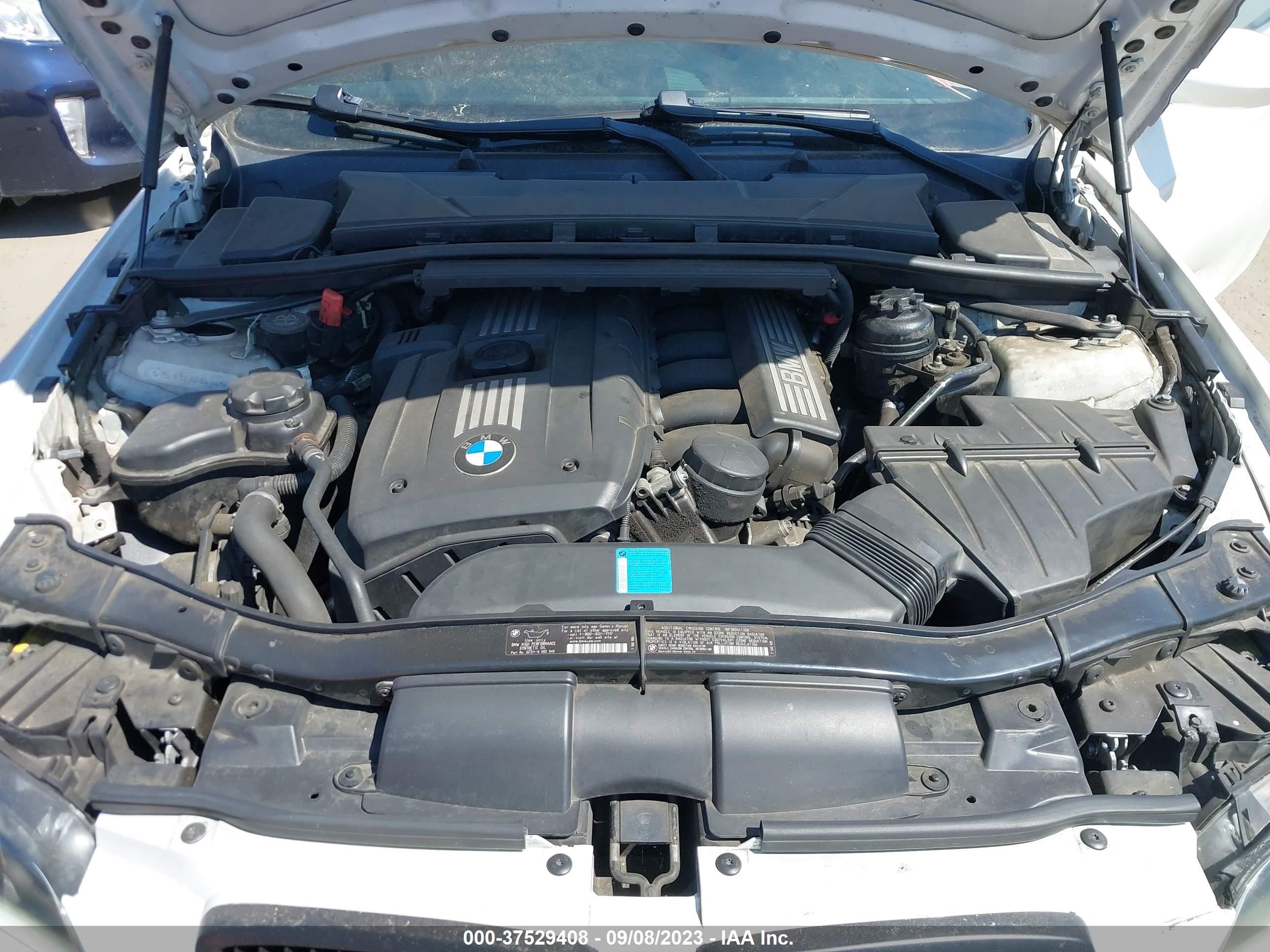 Photo 9 VIN: WBAWR335X8P154384 - BMW 3ER 