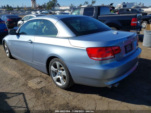 Photo 2 VIN: WBAWR3C53AP463068 - BMW 3 SERIES 