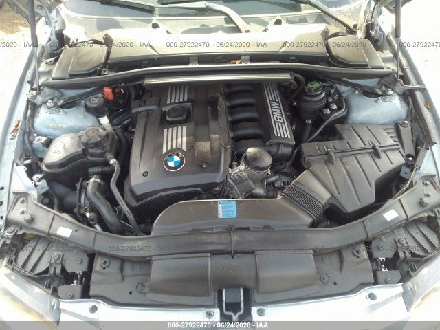 Photo 9 VIN: WBAWR3C58AP462689 - BMW 3 