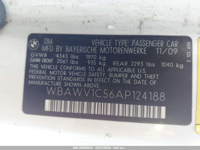 Photo 8 VIN: WBAWV1C56AP124188 - BMW 328I 