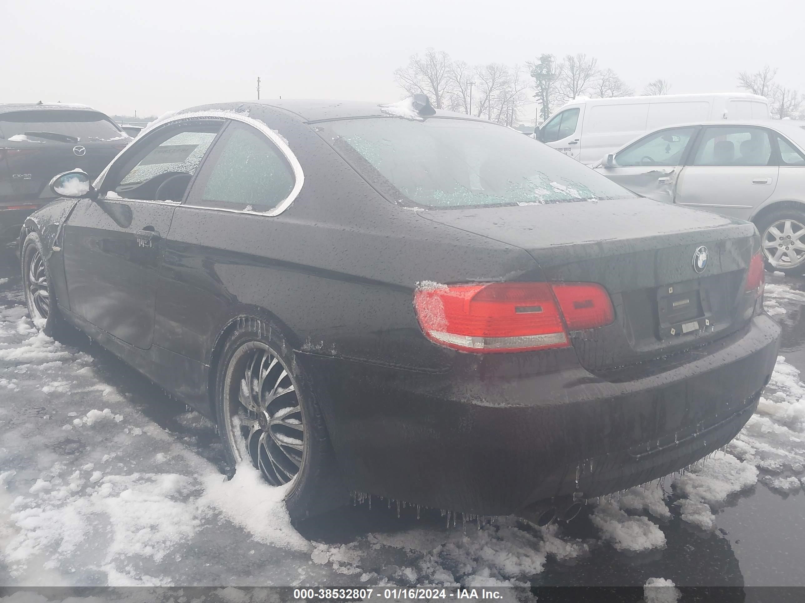 Photo 2 VIN: WBAWV53539P079763 - BMW 3ER 