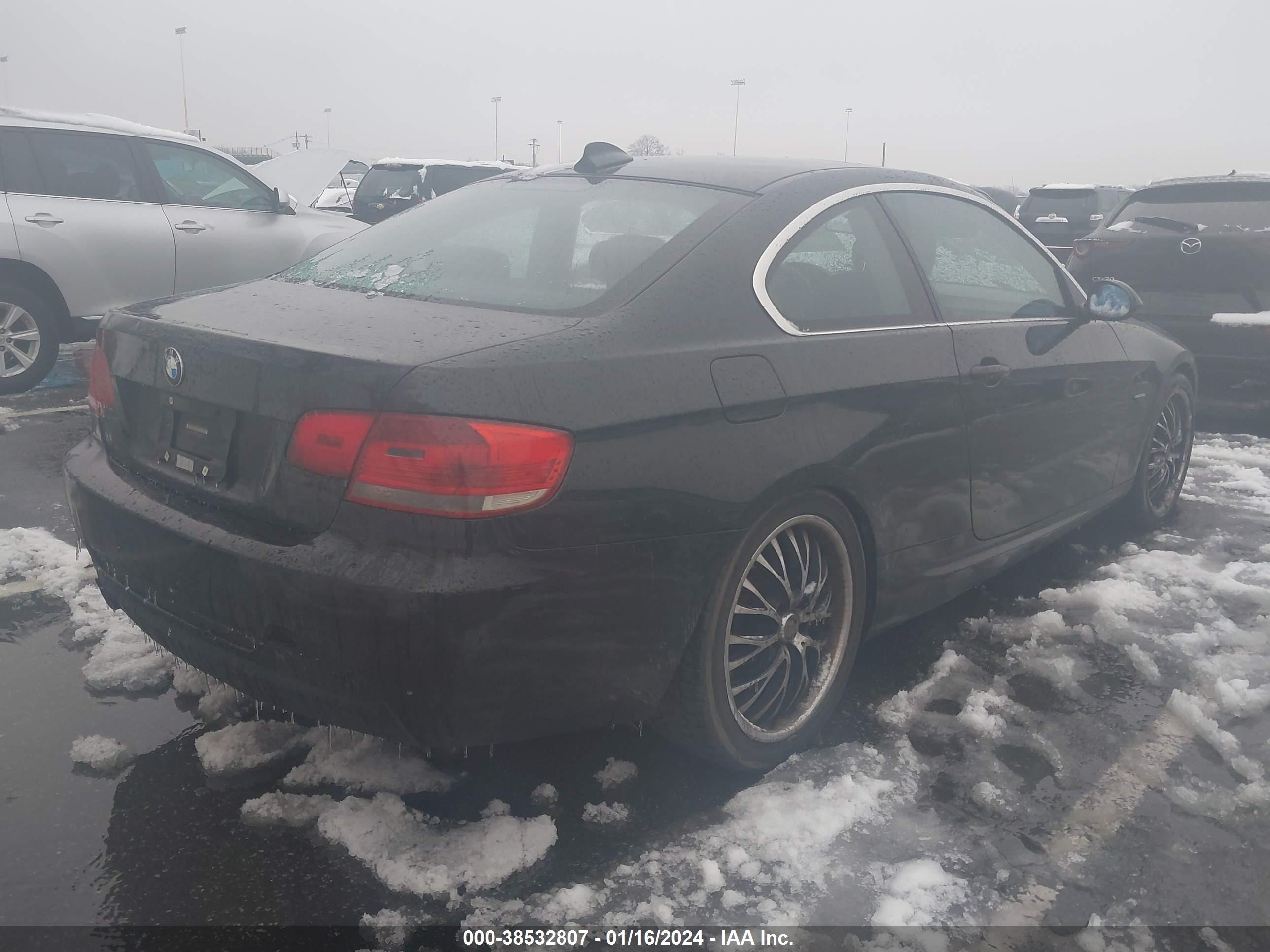 Photo 3 VIN: WBAWV53539P079763 - BMW 3ER 