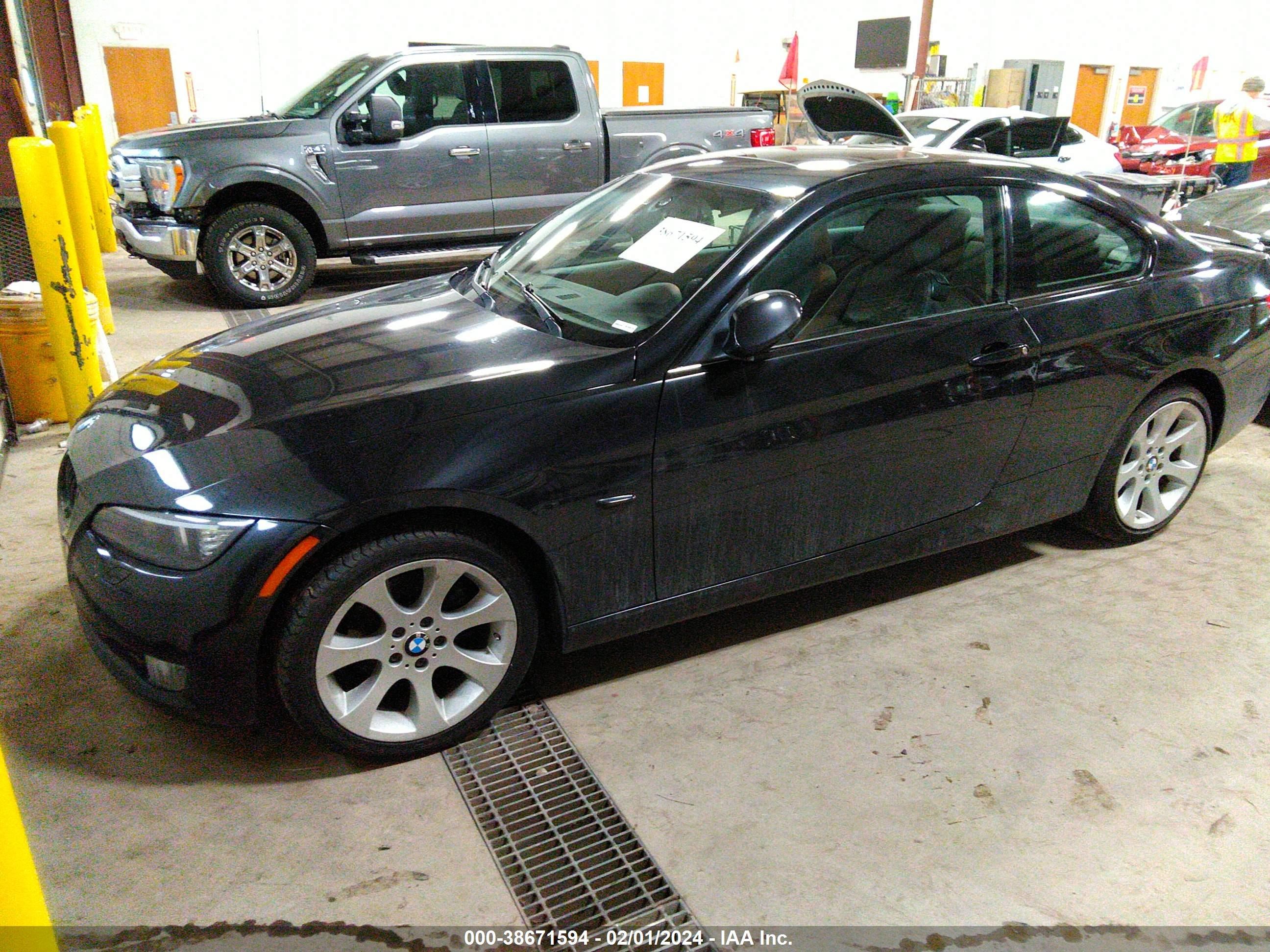 Photo 1 VIN: WBAWV53577PW24733 - BMW 3ER 