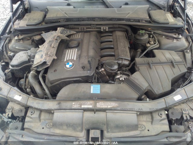 Photo 9 VIN: WBAWV5C50AP081720 - BMW 3 