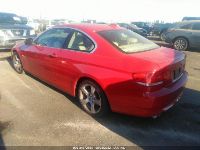 Photo 2 VIN: WBAWV5C51AP098588 - BMW 3 SERIES 