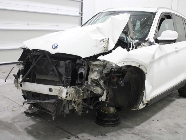 Photo 6 VIN: WBAWY310000A69466 - BMW X3 SUV 