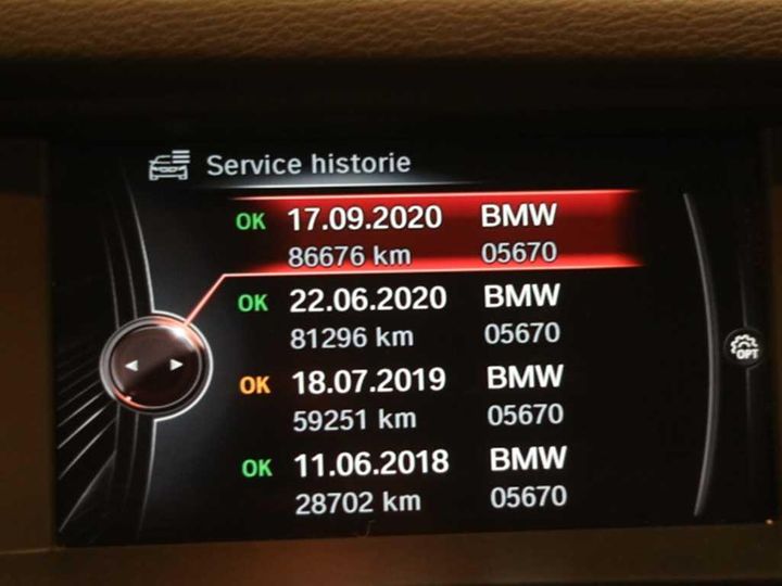 Photo 19 VIN: WBAWZ310000W20716 - BMW X3 