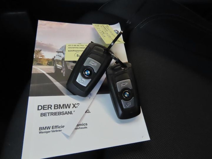 Photo 11 VIN: WBAWZ510100Y23013 - BMW X3 