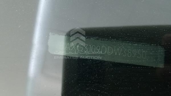 Photo 3 VIN: WBAXG3109DDW38950 - BMW 528 