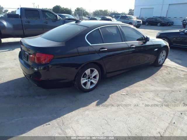 Photo 3 VIN: WBAXG5C50CDX05289 - BMW 5 