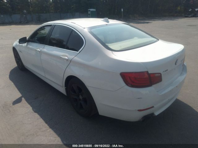 Photo 2 VIN: WBAXG5C50CDY29692 - BMW 5 SERIES 