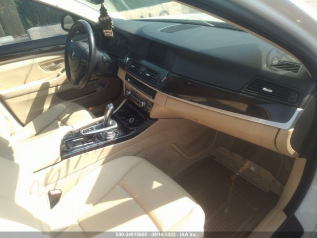 Photo 4 VIN: WBAXG5C50CDY29692 - BMW 5 SERIES 