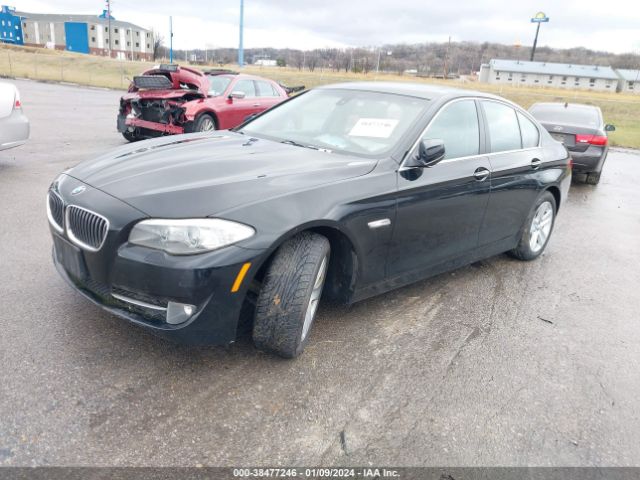 Photo 1 VIN: WBAXG5C50DDY32075 - BMW 528I 