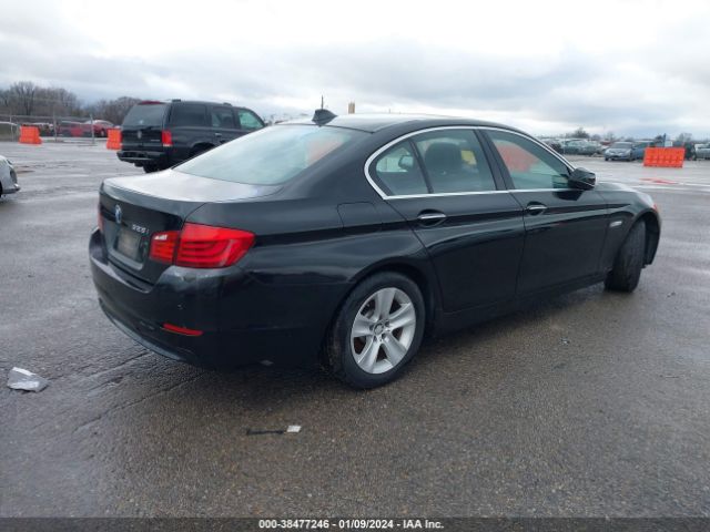 Photo 3 VIN: WBAXG5C50DDY32075 - BMW 528I 