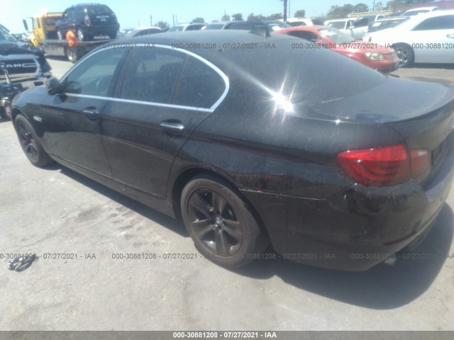 Photo 2 VIN: WBAXG5C51CDX06466 - BMW 5 