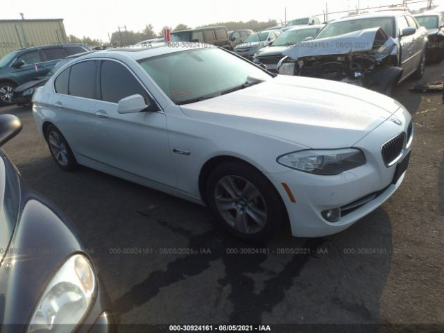 Photo 0 VIN: WBAXG5C52CC594220 - BMW 5 