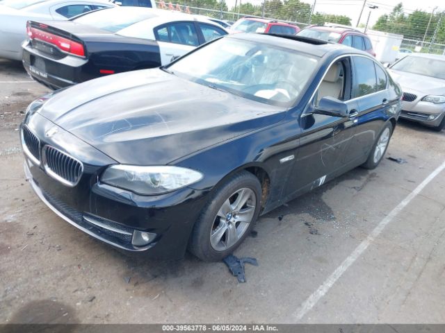 Photo 1 VIN: WBAXG5C52CDX04077 - BMW 528I 