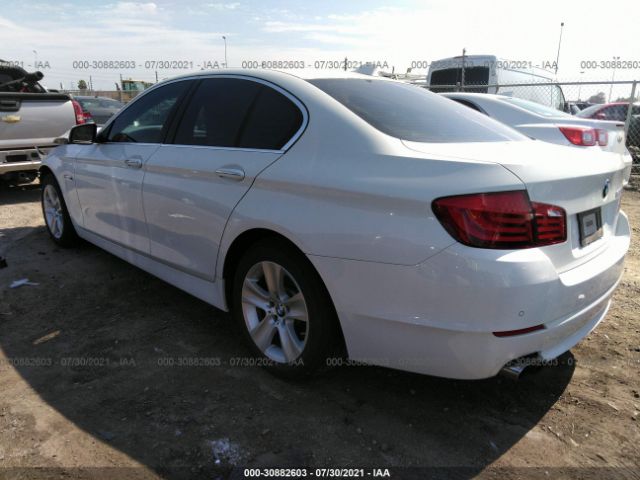 Photo 2 VIN: WBAXG5C52CDY28172 - BMW 5 