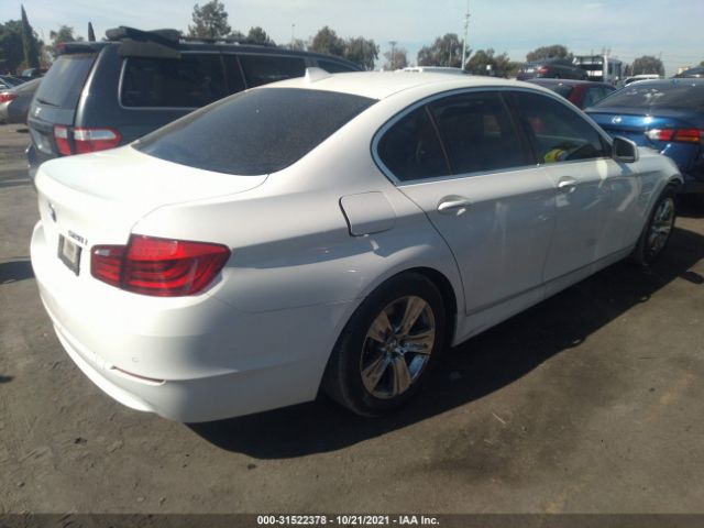 Photo 3 VIN: WBAXG5C52CDY30133 - BMW 528I 