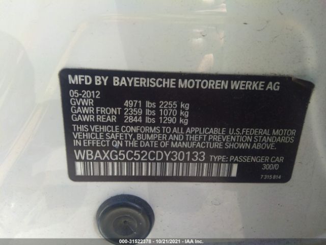 Photo 8 VIN: WBAXG5C52CDY30133 - BMW 528I 