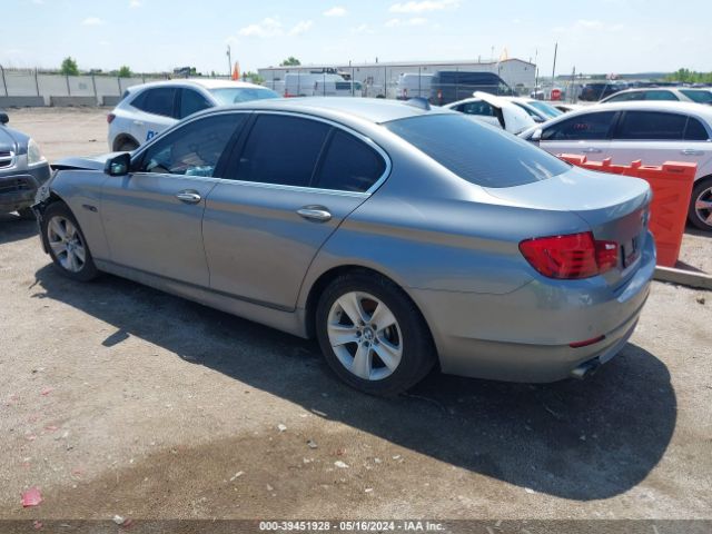 Photo 2 VIN: WBAXG5C52DDY31722 - BMW 528I 