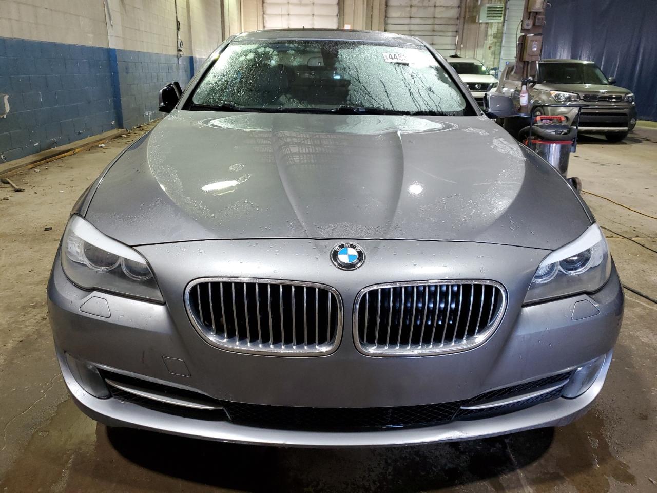 Photo 4 VIN: WBAXG5C52DDY32997 - BMW 528I 