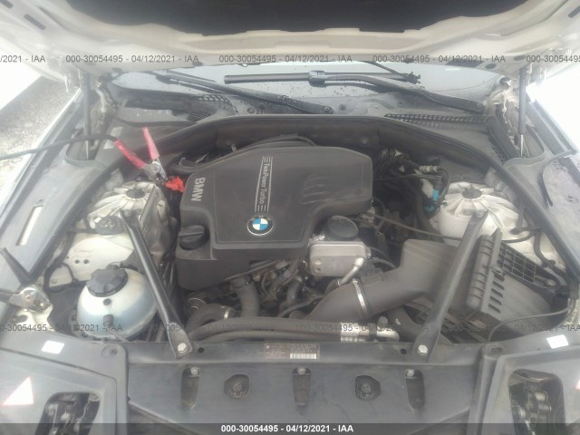 Photo 9 VIN: WBAXG5C53CDW92103 - BMW 5 