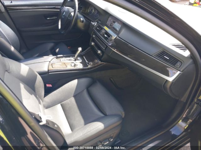 Photo 4 VIN: WBAXG5C53CDW92201 - BMW 528I 